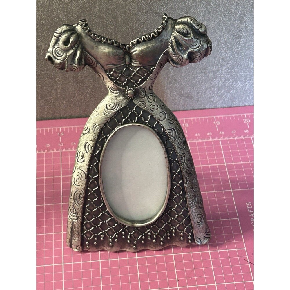 The Welforth Silver Dress-Shaped Photo Frame